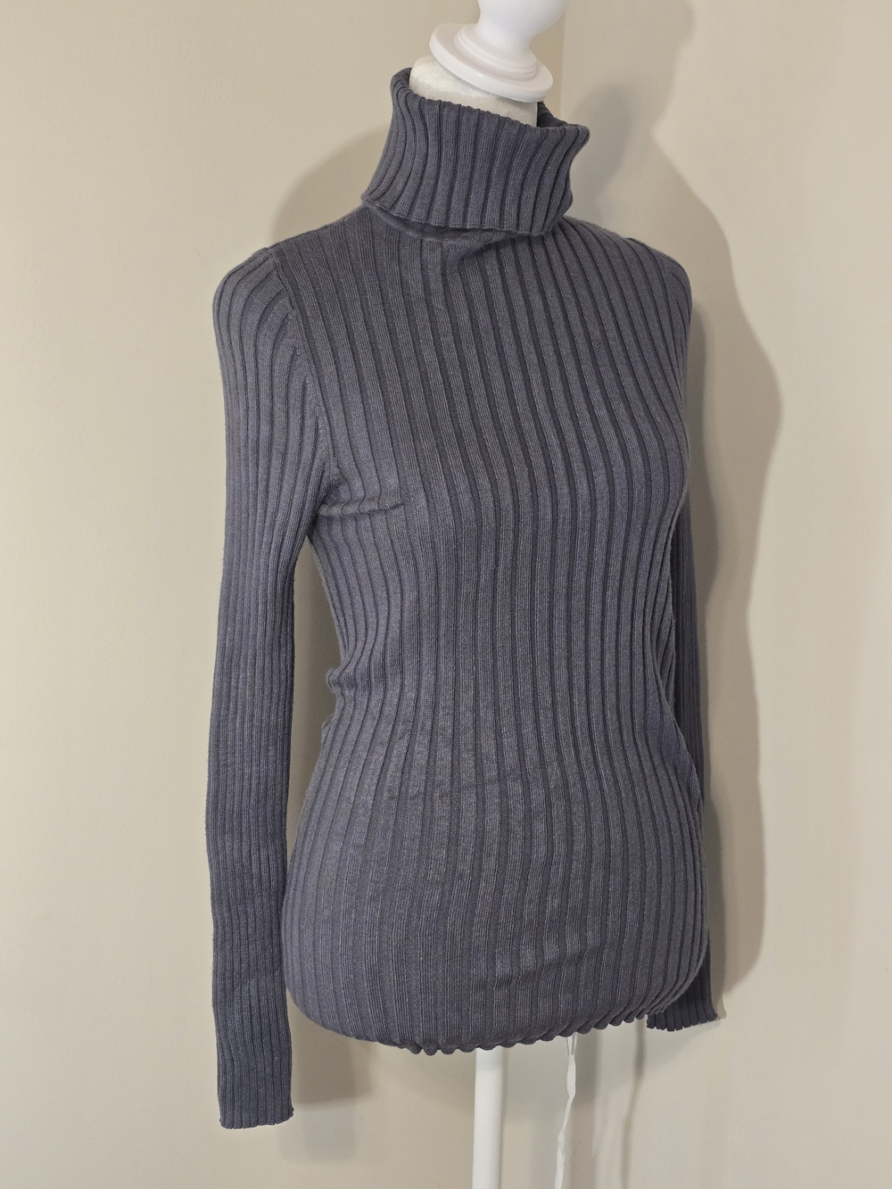 Vintage Mandee's Woman's Ribbed Turtleneck, Gray, Size L